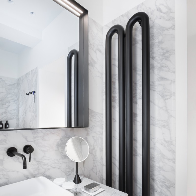 Полотенцесушитель TUBONE 21x170H см электрический, цвет NEOP