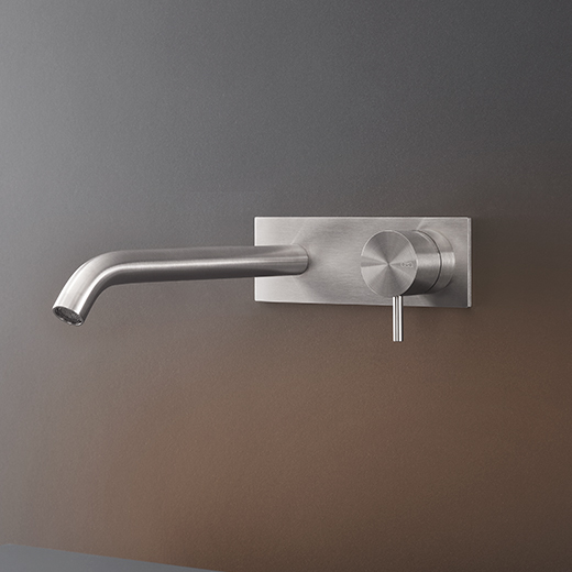 Смесители Настенный смеситель с краном. Длина макс. 215 мм MIL105 