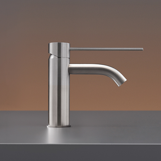 Смесители Настольный смеситель с длинным рычагом и краном MIL136 