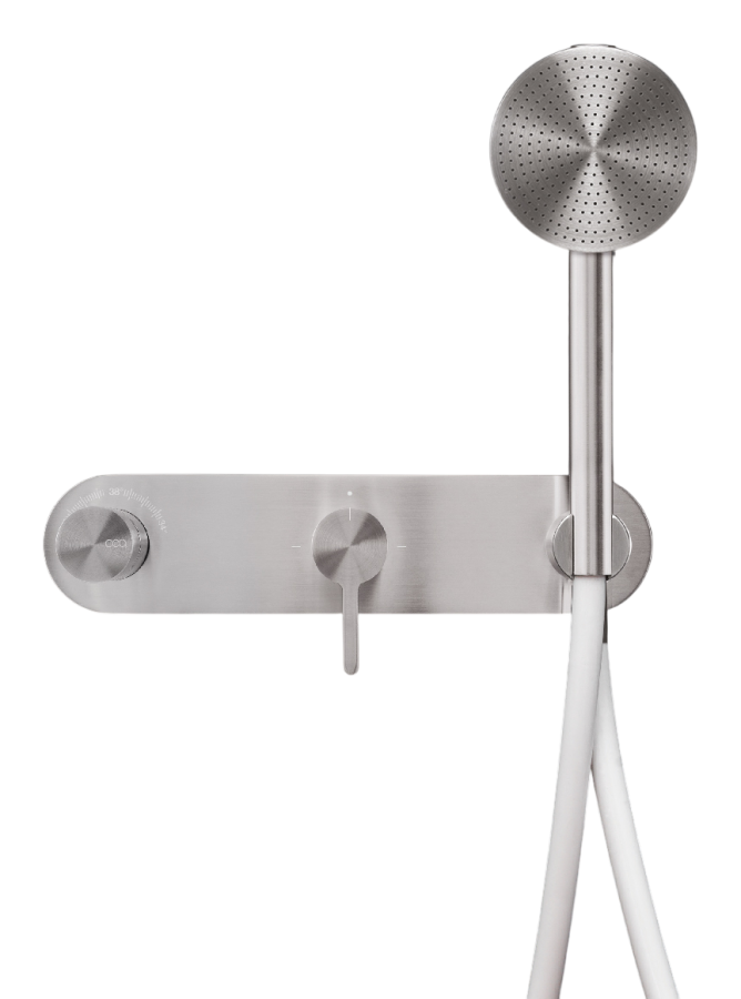 Смесители Термостат Innovo, настенный, на 3 отверстия, ручной душ Ø 80 мм, шланг в цвете Quartz Grey, внешняя часть, цвет сатинированная бронза 