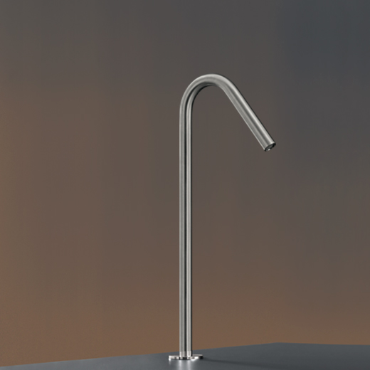 Комплектующие Настольный вращающийся кран с возможностью фиксации FRE71 