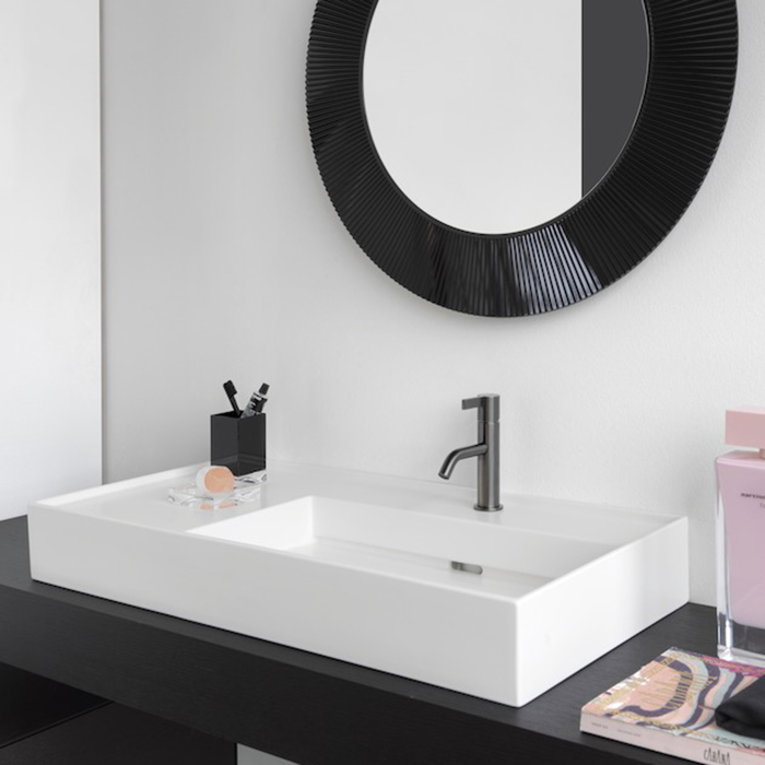 Раковины Раковина 900х460х120мм без перелива, с 1 отв. под смеситель, со скр сливом, полка слева, с покр. LLC, цвет: белый 