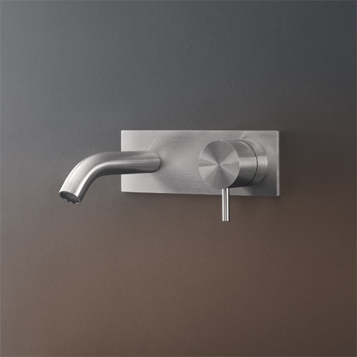 Смесители Настенный смеситель с краном. Длина макс. 110 мм MIL08 