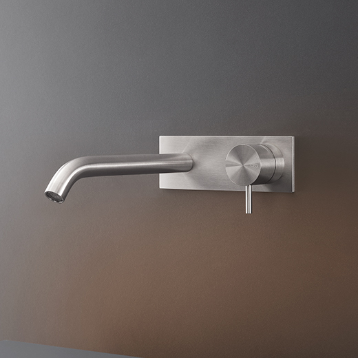 Смесители Настенный смеситель 