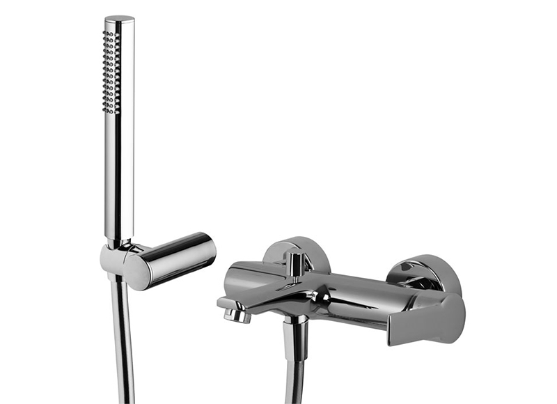 MAST Смеситель для ванны внешнего монтажа c душевым комплектом, автоматический переключатель, 2 подвода воды 1/2, цвет хром