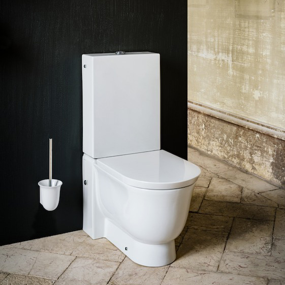 Унитазы Laufen New Classic Унитаз моноблок безободковый 700х370х430 мм, выпуск универсальный, цвет белый 