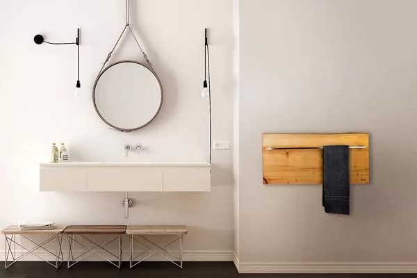 Полотенцесушители HORIZONTAL 350 горизонтальный полотенцесушитель с вешалкой кедр 
