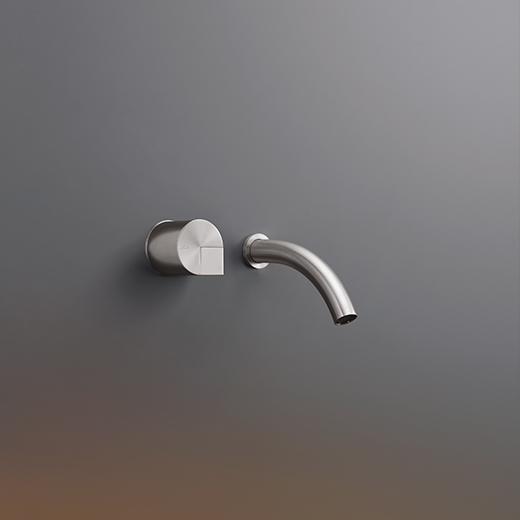 Смесители Настенный смеситель 