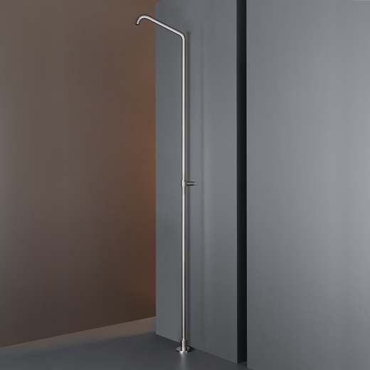 Комплектующие Отдельно стоящий кран для душа с настенным креплением. Высота 2160 мм NEU24 