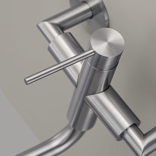 Смесители Настенный смеситель с настраиваемым краном и цветной ручкой GAS21 