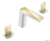 Смесители Смеситель врезной на 3 отверстия. белый-золото, ручка TOUCH
